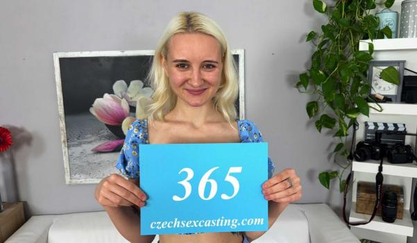 CzechSexCasting – Daruma Rai – Sexy blonde is trying her luck in casting coach – E365