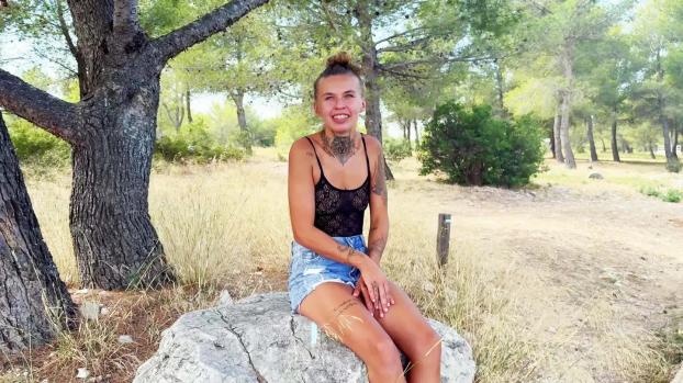 jacquieetmicheltv – Lyia & Mel – More news with Lyia for Mel, 24 years old!