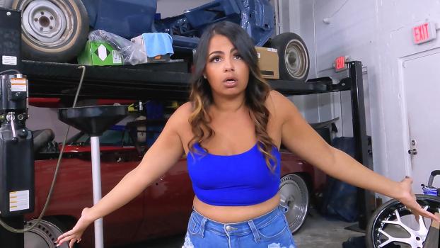 Bang!RoadsideXXX – C Stylex Trades Her Ass For Her Car Back