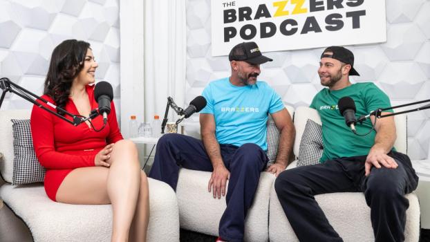 BzzsExxtra – Valentina Nappi – The Bzzs Podcast: Episode 10