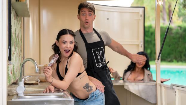 LatinaMILF – Mariana Martix & Lucy Mendez – Big Tony’s Pepperoni