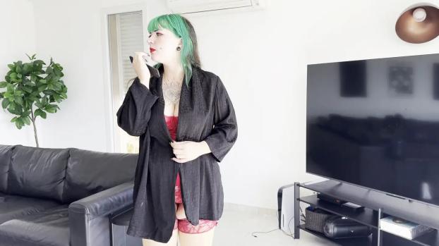 jacquieetmicheltv – Lilith, the self-proclaimed seductress, gets her gangbang!