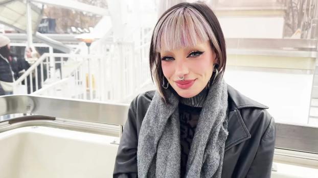 jacquieetmicheltv – Eva Nexus, a 35-year-old former chef!