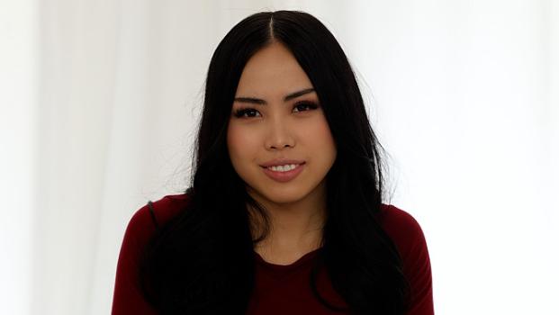 NetVideoGirls – Vivienne’s Audition