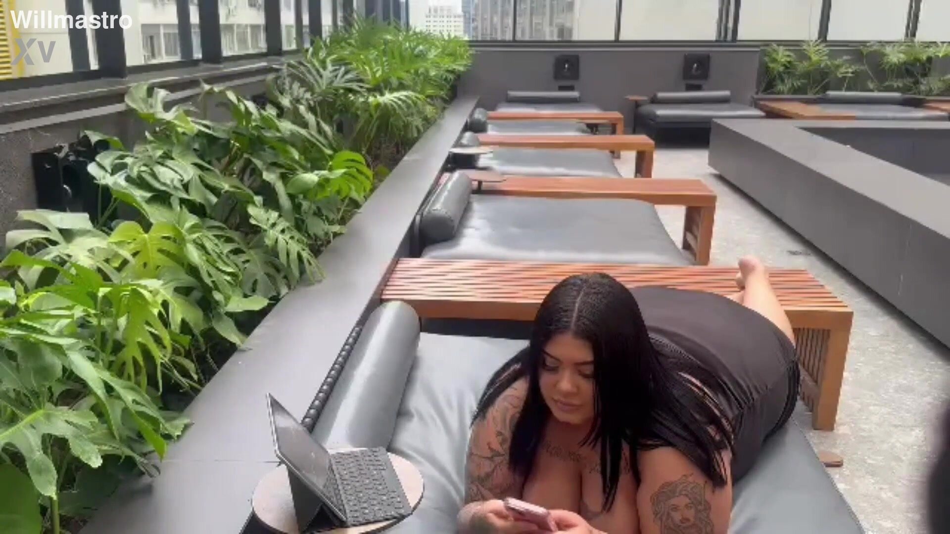 BRAZILIAN BBW FUCKING WITH BBC