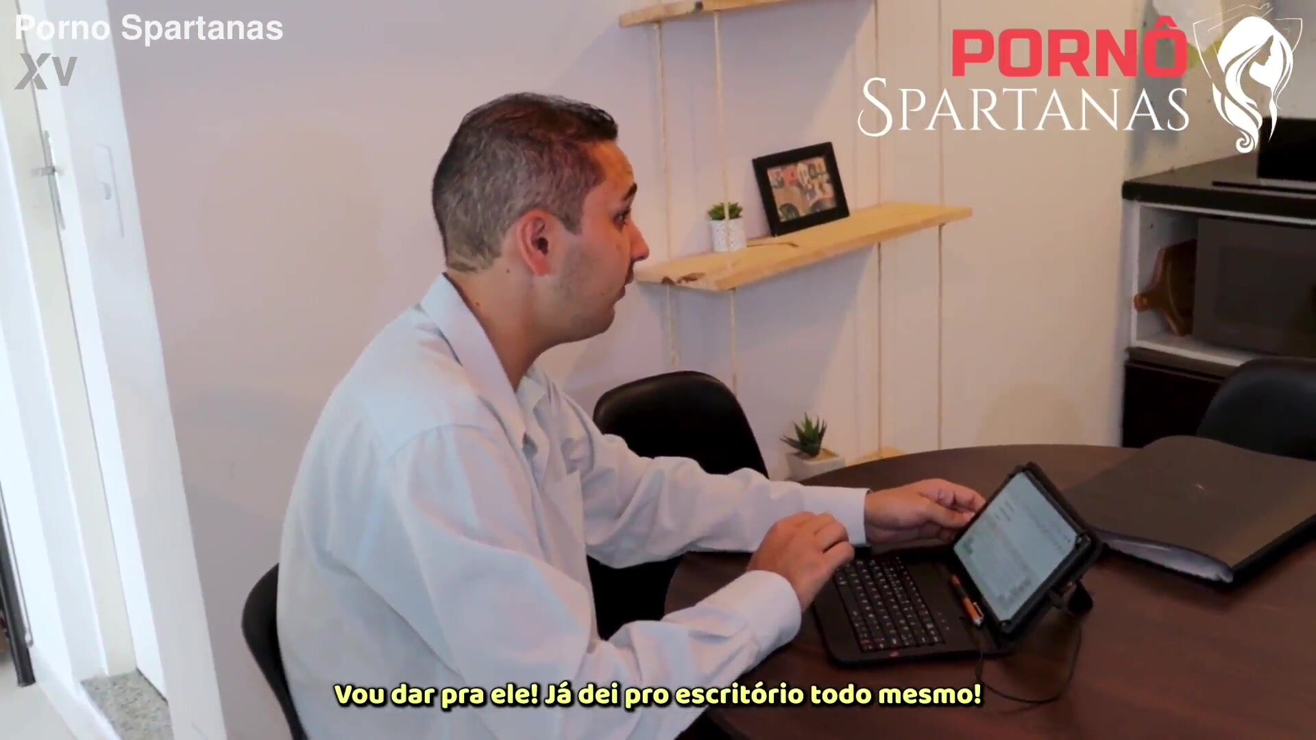 hot milf broker takes intern’s virginity