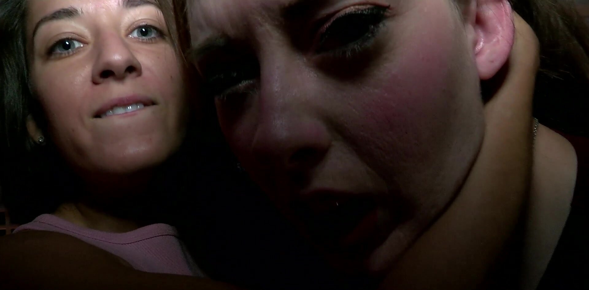 PrivateSociety – Freya And Snixxx Three Ring Lesbian Circus