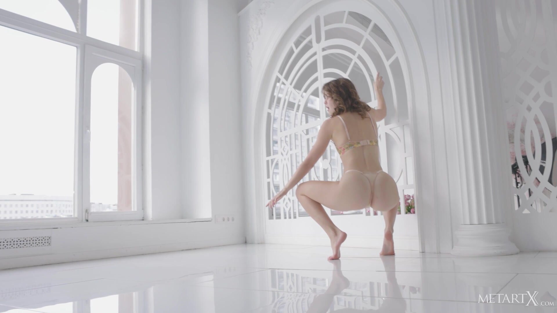 MetArt – Julia Morozzi White Fantasy 2