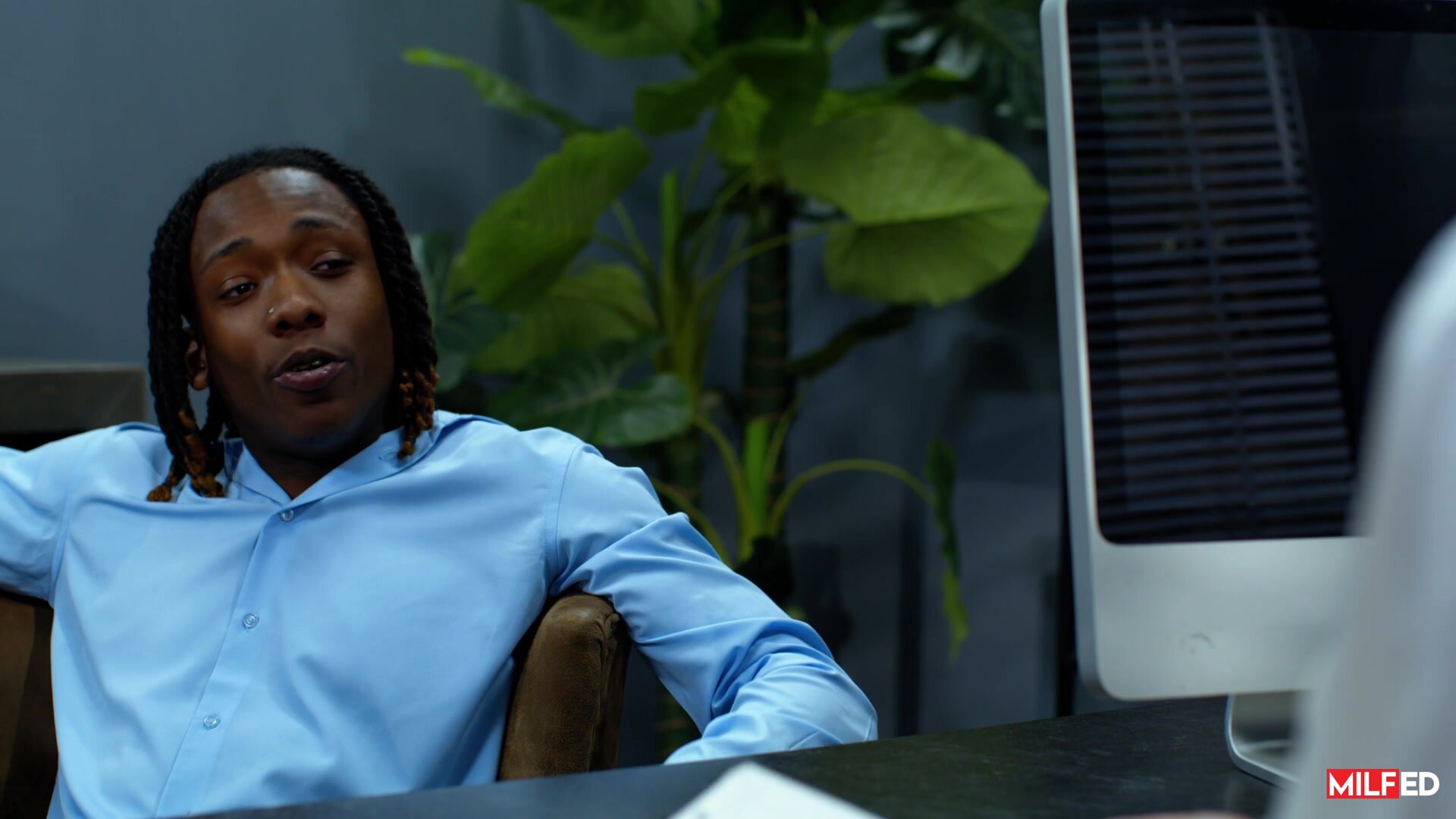 Milfed – Nikita Reznikov – The Assistant