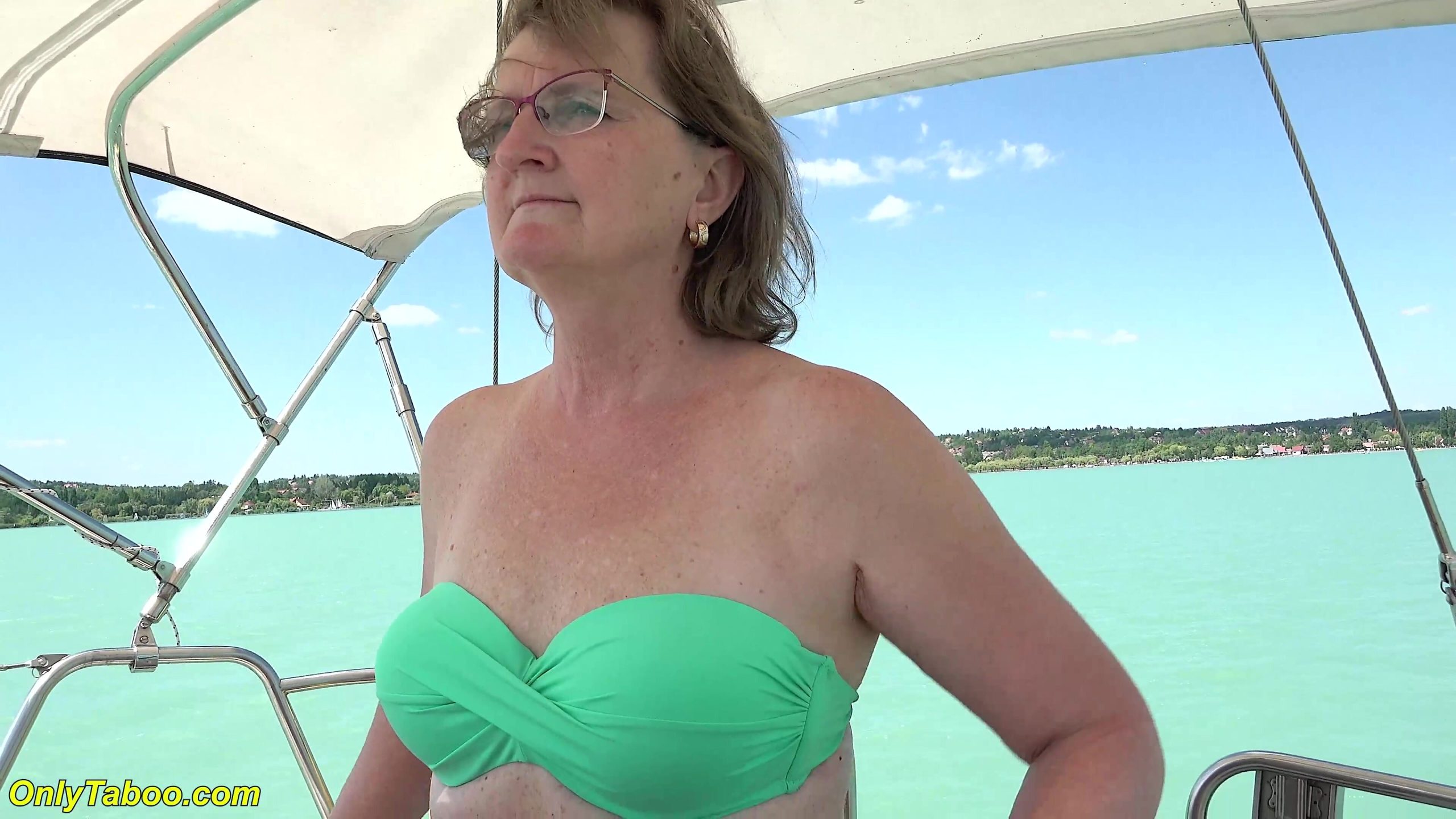 Violet mature anal boot tour