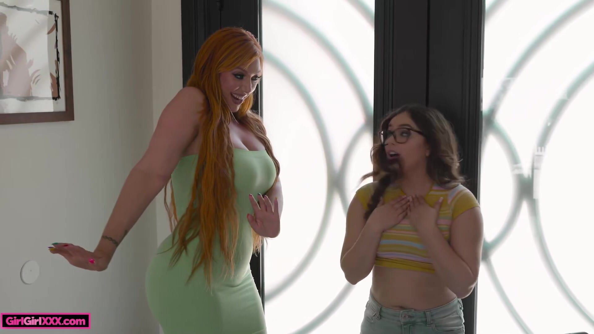 Lquren Phñyillips Leqna Lxvings Busty Redhead Stepmother Helps Her Stepdaughter Experience Lesbian Sex