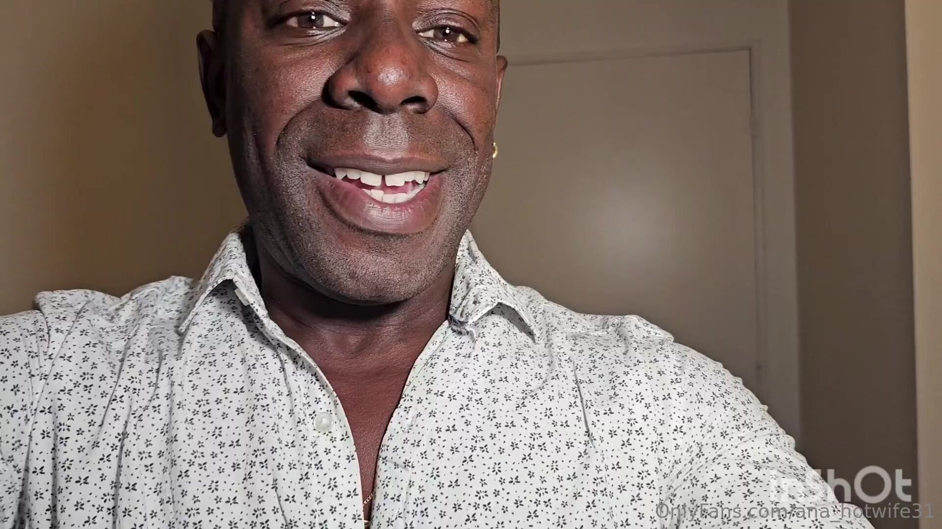 Ana Hotwife31 – OnlyFans #60