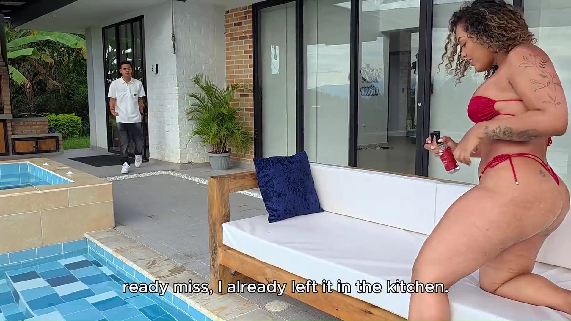 Carla Morelli Big Cock Delivery Boy Gets Rewarded By Big Assed Latina Ebony MILF With Some Nice Squats!