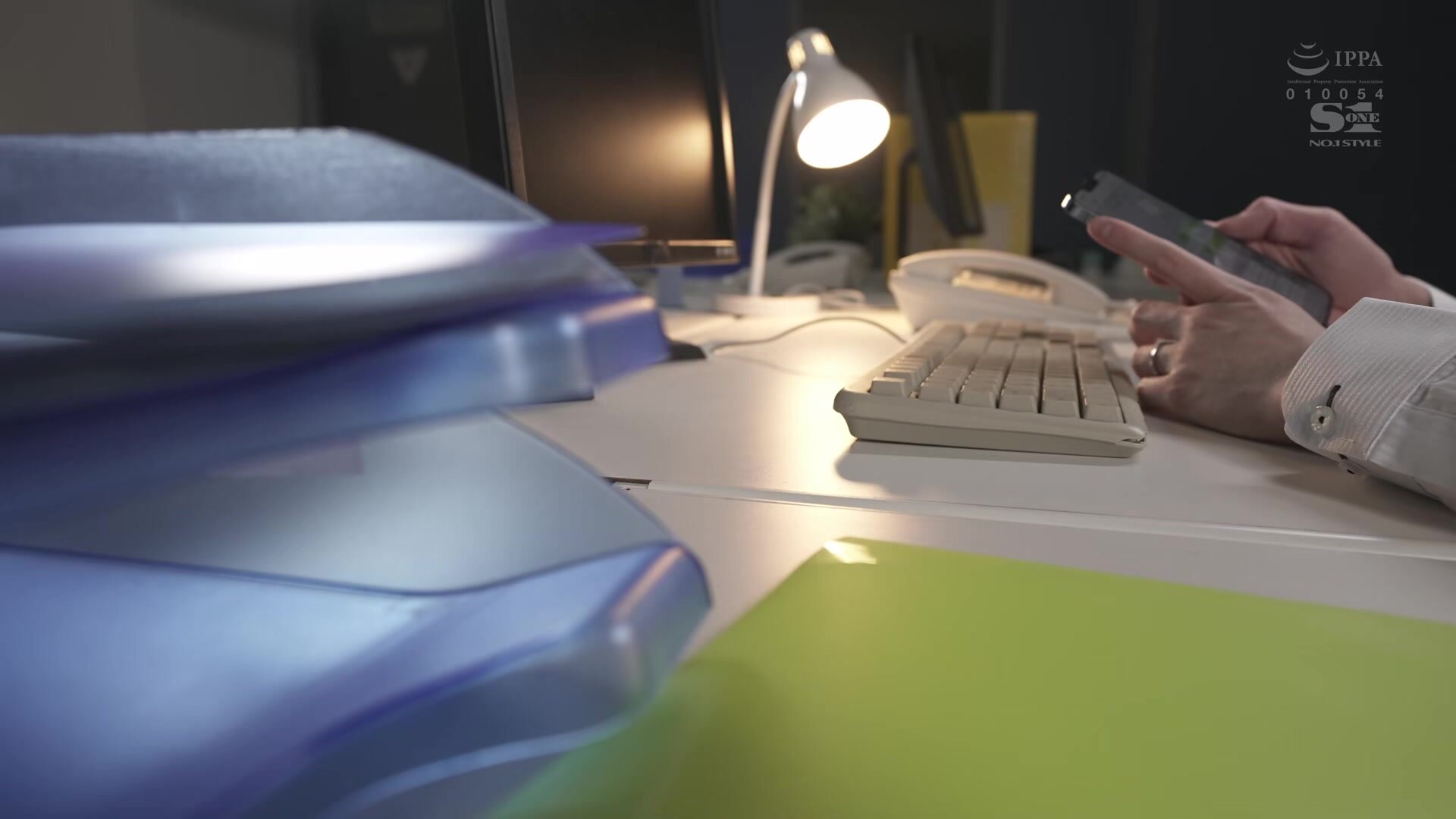 SSIS-424 “Well, did you miss the last train of your seniors !? Will you stay at my house?”