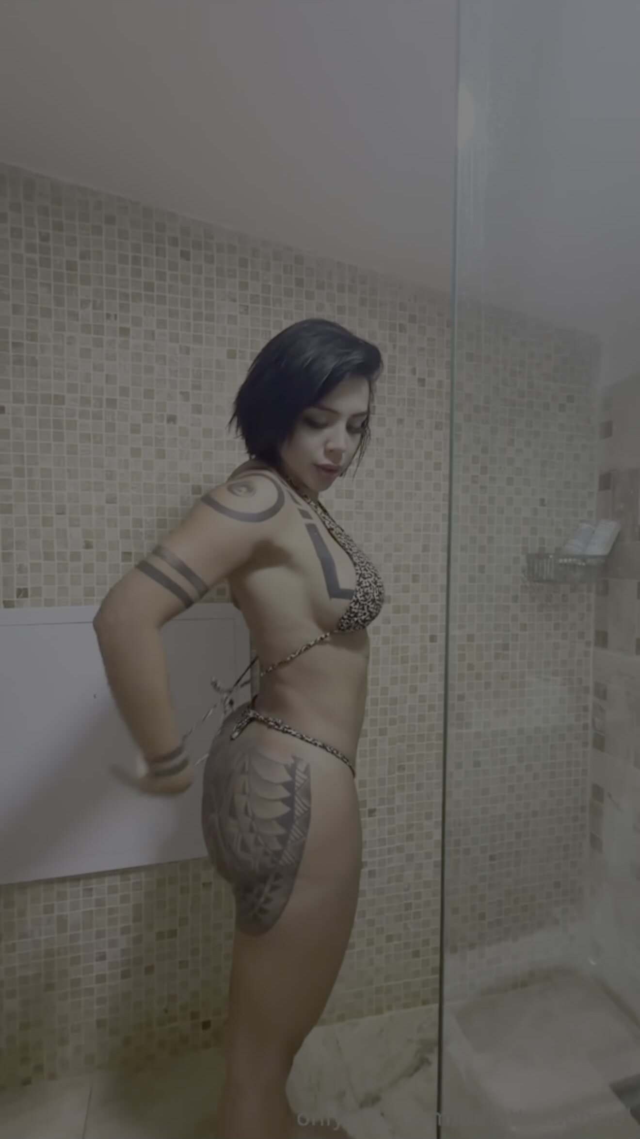 Delettraa POV Shower Sex