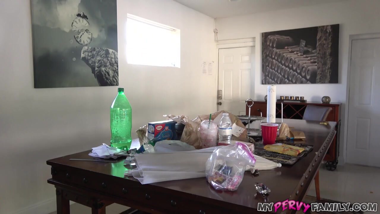 Lpxi Lunq Busty Horny Stepmother Eager For Her Stepson To Fuck Her