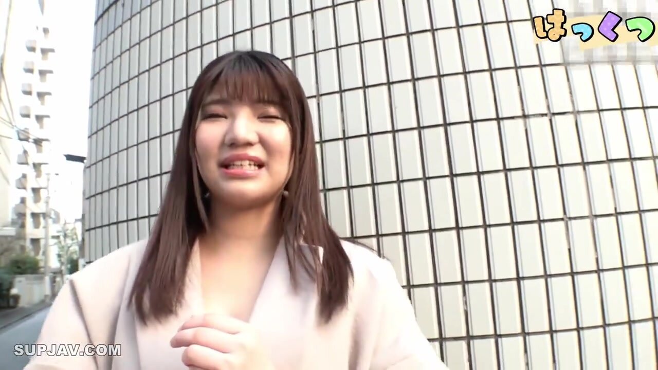 [FC2 First Shot] Fair-skinned Beauty With Big Breasts, Runa-chan (20), A Part-time Worker At A Tavern, Inserts A Raw Cock Into Her Sensitive Pussy. She Has Continuous Orgasms With Her First Vaginal Creampie♡[Main Story/no Face Mosaic]