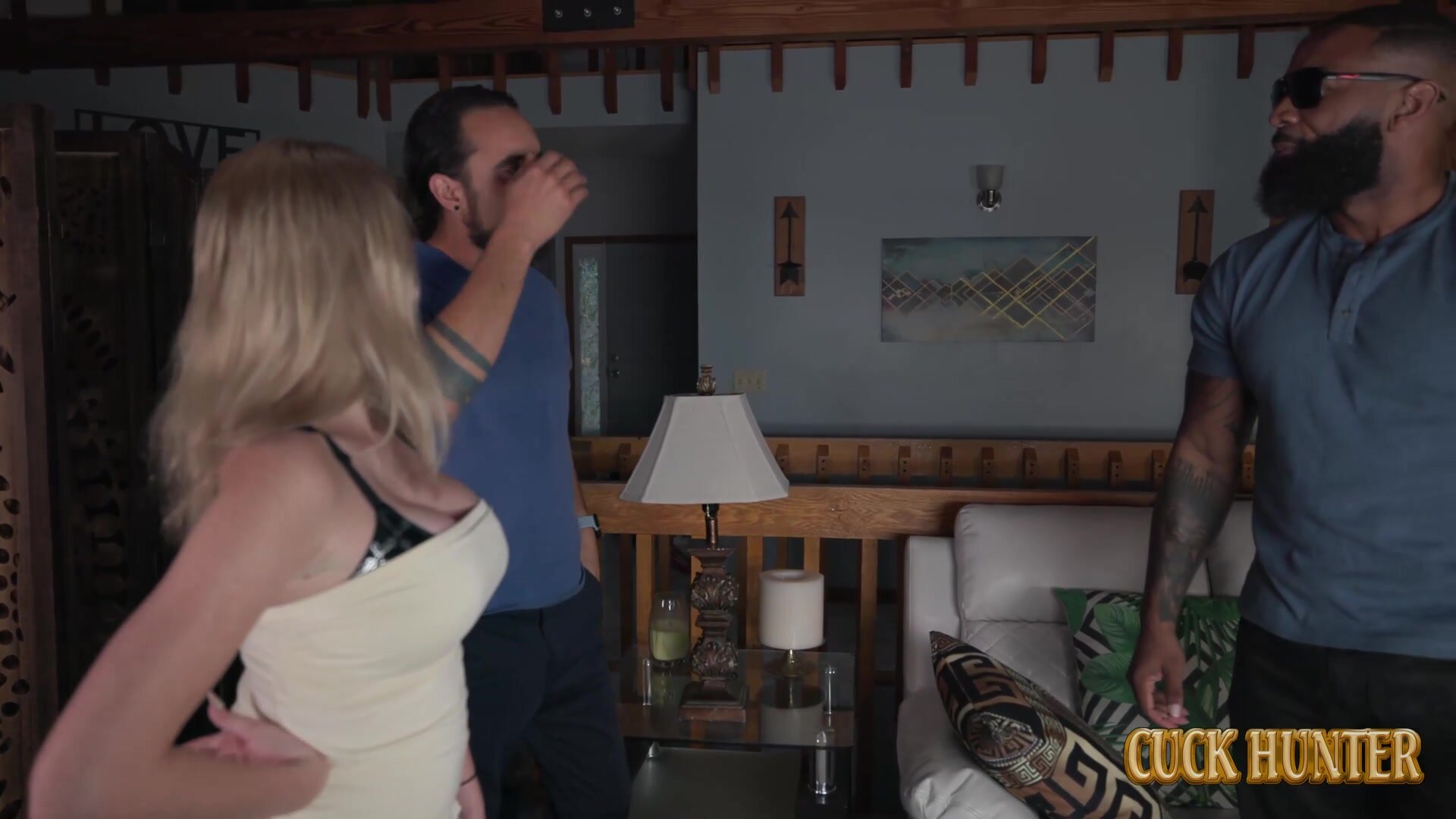 CuckHunter – Pixie Kinzi