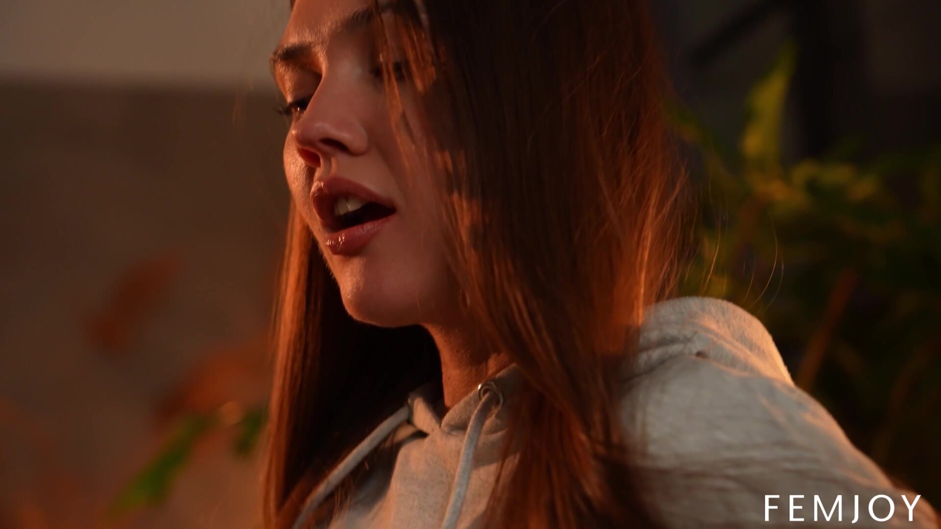 FemJoy – Georgia Hoodie Lure