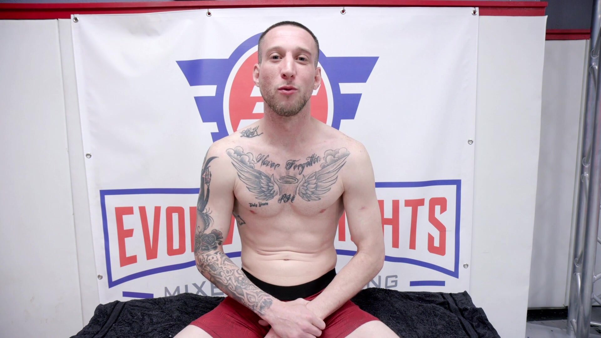 EvolvedFights – Bambi Blitz Vs Cody Carter
