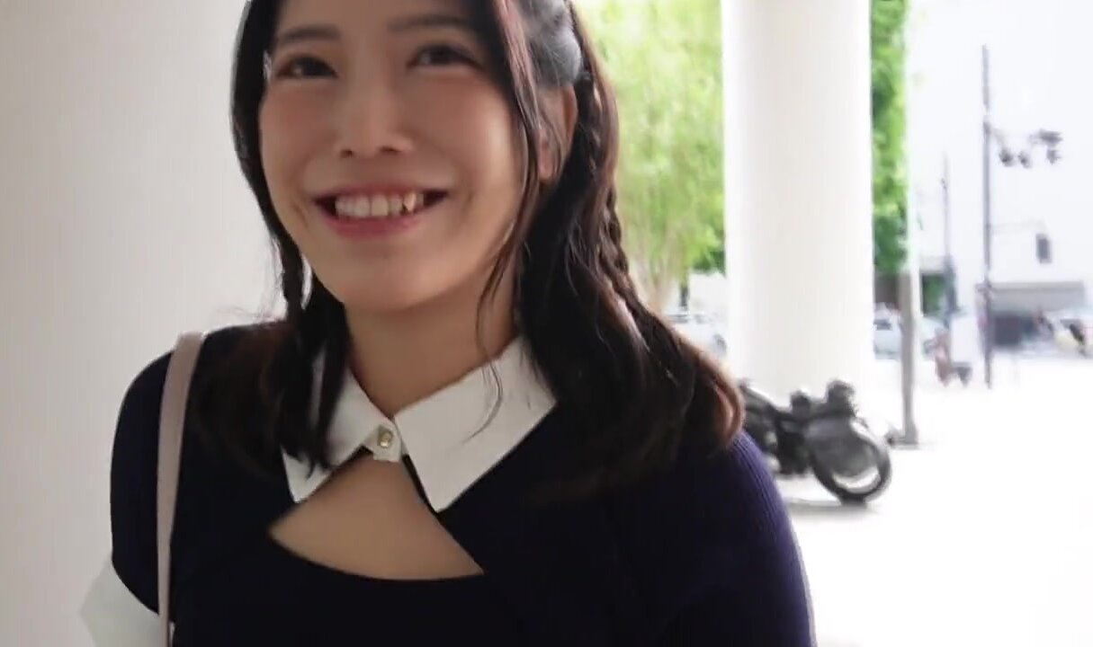 MISM-422 Deep throat evolution training that breaks the shell of the heart. A documentary of the release of masochistic desires over 10 years with spasmodic deep throating and white-eyed orgasms. Shizuku Aonami