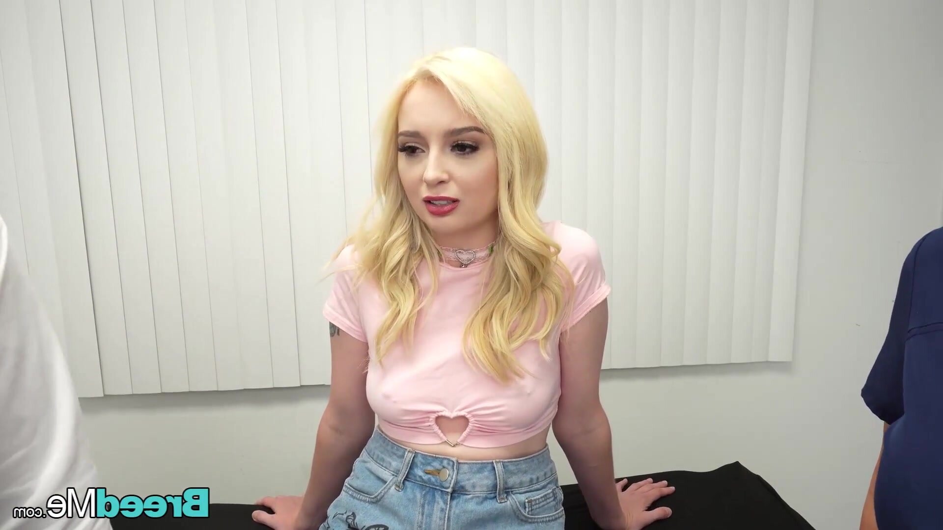 Insemination through unconventional means – alluring, fair-haired Lexi Lore receives an internal ejaculation.