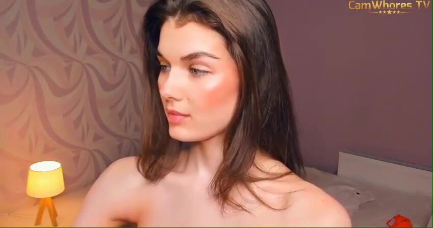 Enjoy cam model CandyFlo’s sexy big tits ll