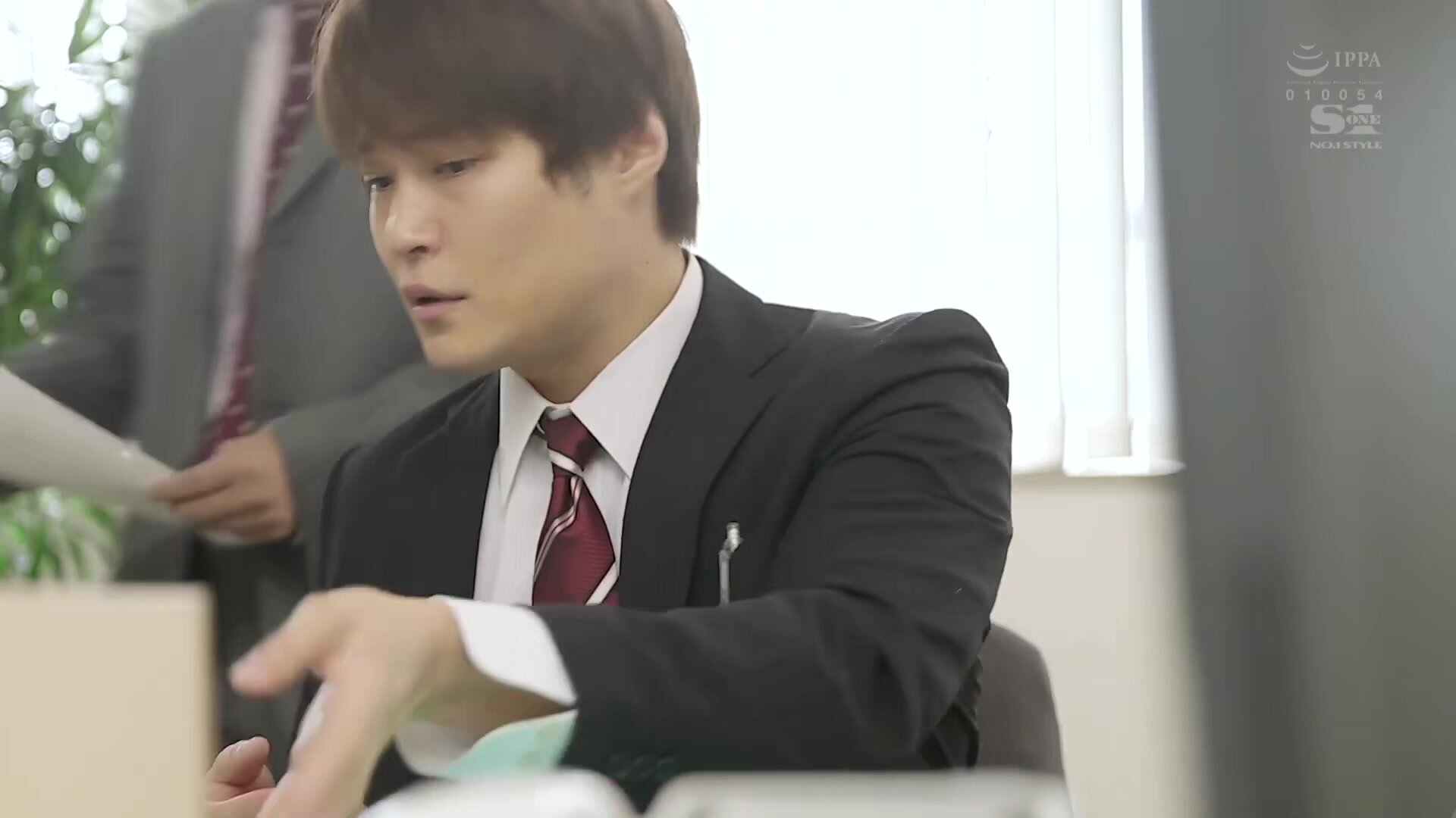 SSNI-879 “Let’s Take A Break At That Hotel” I Was Dead Tired, So My 2 Lady Bosses Took Care Of Me And We Had Ourselves A Fully Nude After Party While They Made Me Ejaculate Until My Balls Went Dry Tsukasa Aoi Minami Kojima