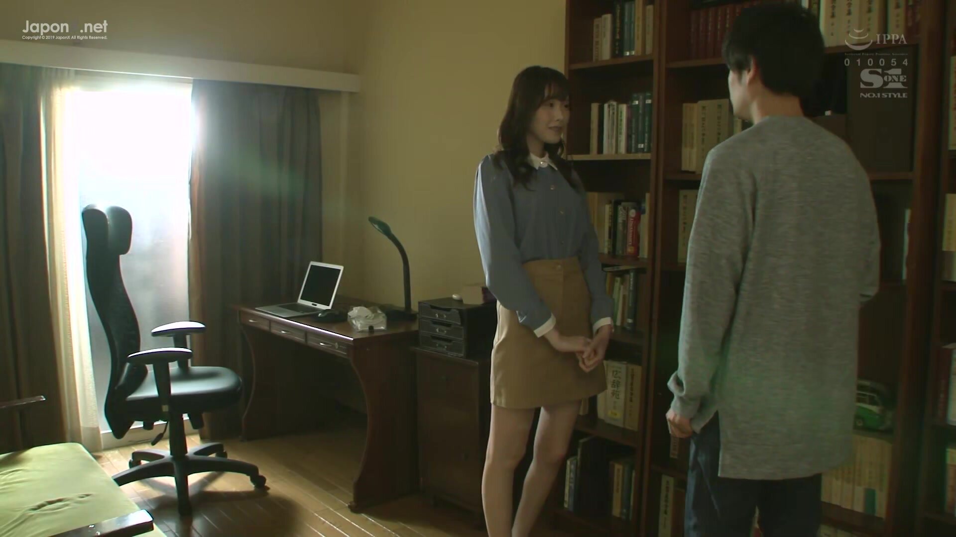 SSNI-706 A Delicate, Fair-Skinned Girl Cheats On Her Boyfriend With Two Guys From Her School – Arina Hashimoto