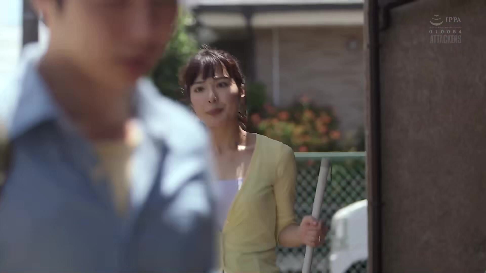 SSPD-164 My C***dhood Friend Became My Big Sister-In-Law, And When I Saw Her Prancing Around The House Scantily Clad, I Could No Longer Bear It, And Decided To Cross That Line. Kana Yume