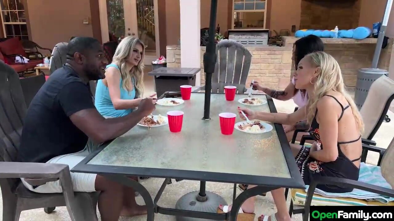 Anqstasiq Shqdes Busty Blonde MILF Has Sex With A Relative Of Her Husband