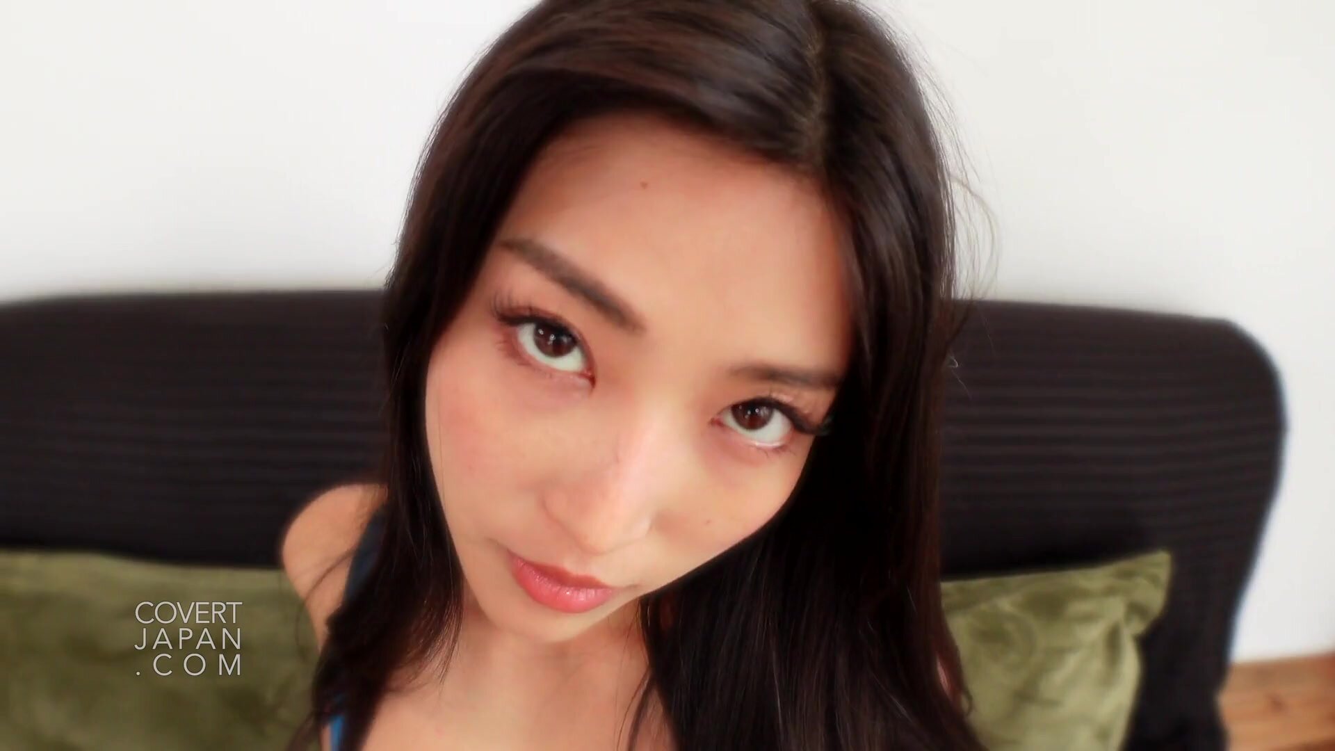 Emiri Momota – Japanese Hottie Sucks And Fucks BWC For A Cream Filled Pussy