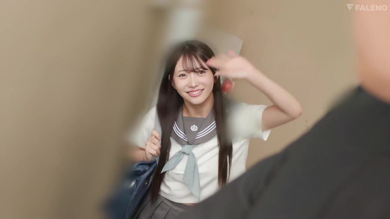 FNS-153 A beautiful school girl who uses her tricks to get an older man in her arms with her swamp-inducing step temptations. Yui Amaka