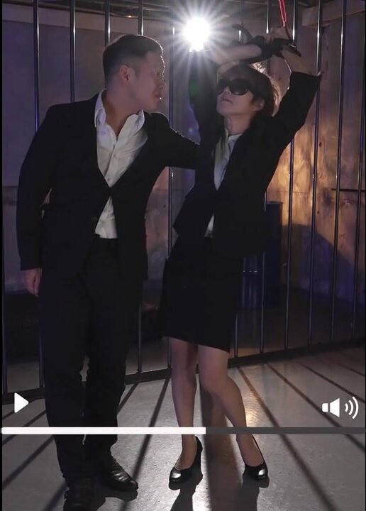 FJIN-129 The sister investigators, Aya Konami and Akari Minase, are covered in incontinence and humiliated.