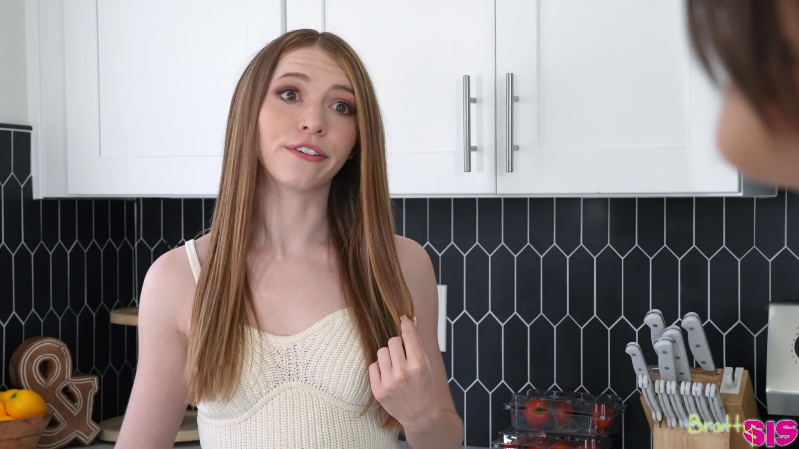 Myra Moans, Megan Marx – Pull Your Dick Out And We Will Fuck It 4k