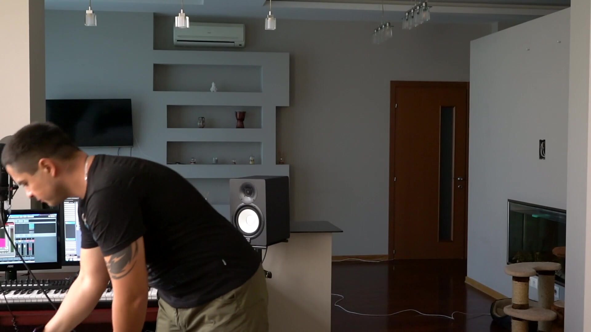 Luna Roulette – Halloween Story. Demon Girl Made A Blowjob ⁄ Dreamer Xxx