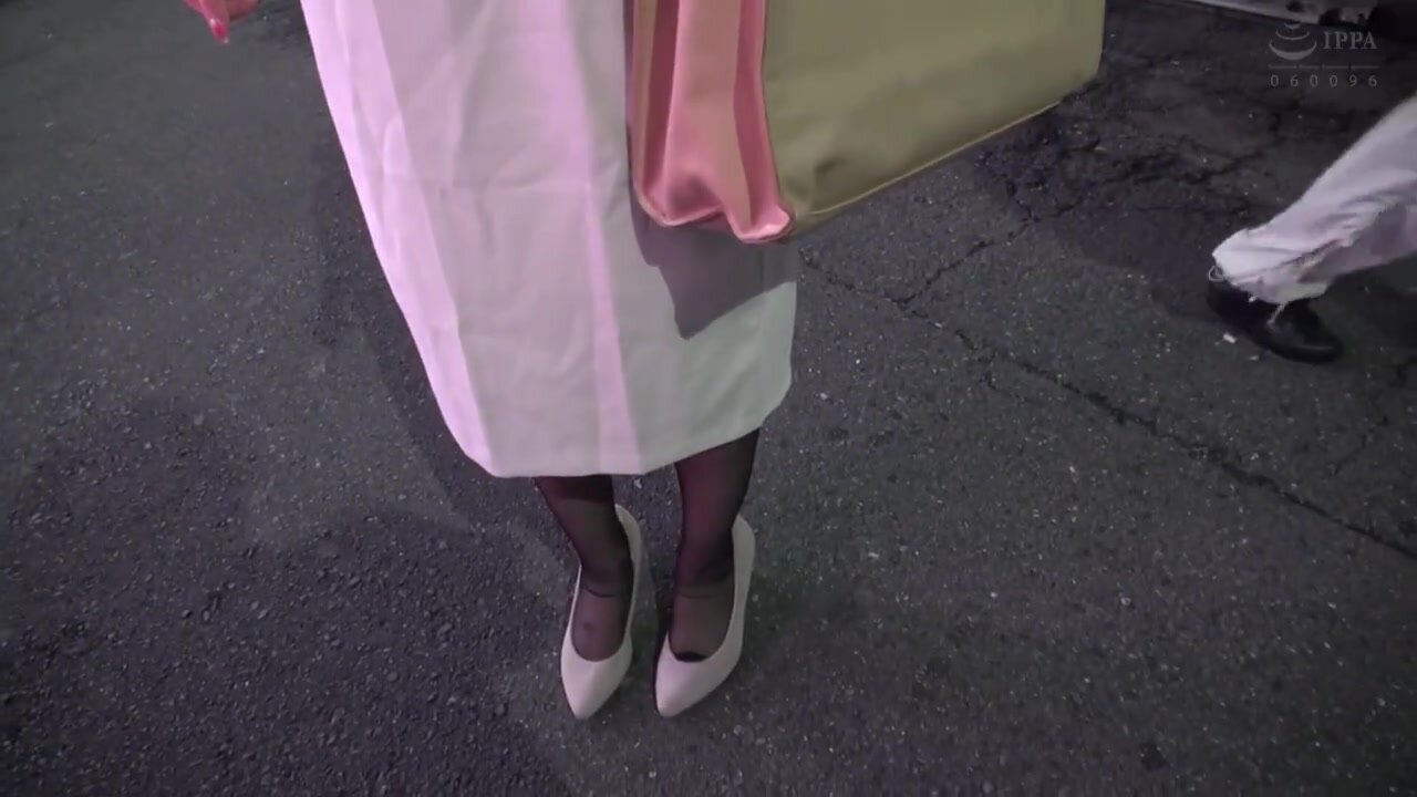 [SKMJ-723] Picking up local TV anchors right after recording: miracle AV debut leads to dream threesome with two anchors!