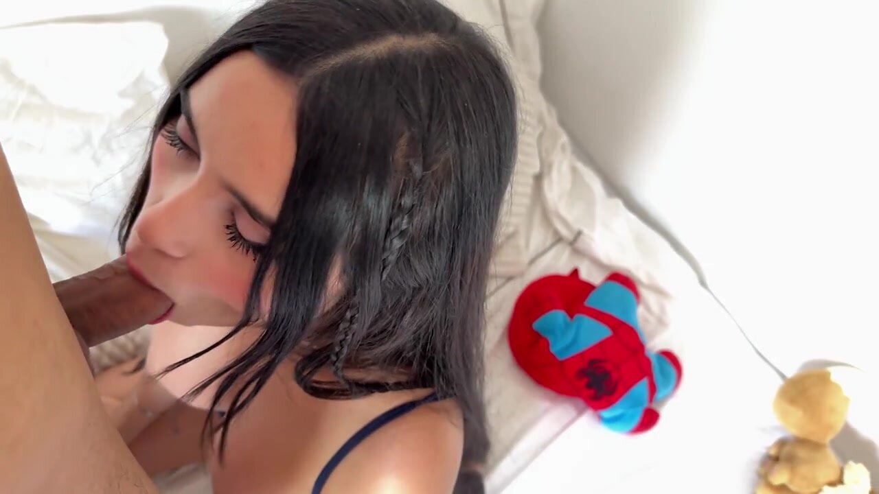 Bubble butt sexy teen fuck and cum on big tits 2