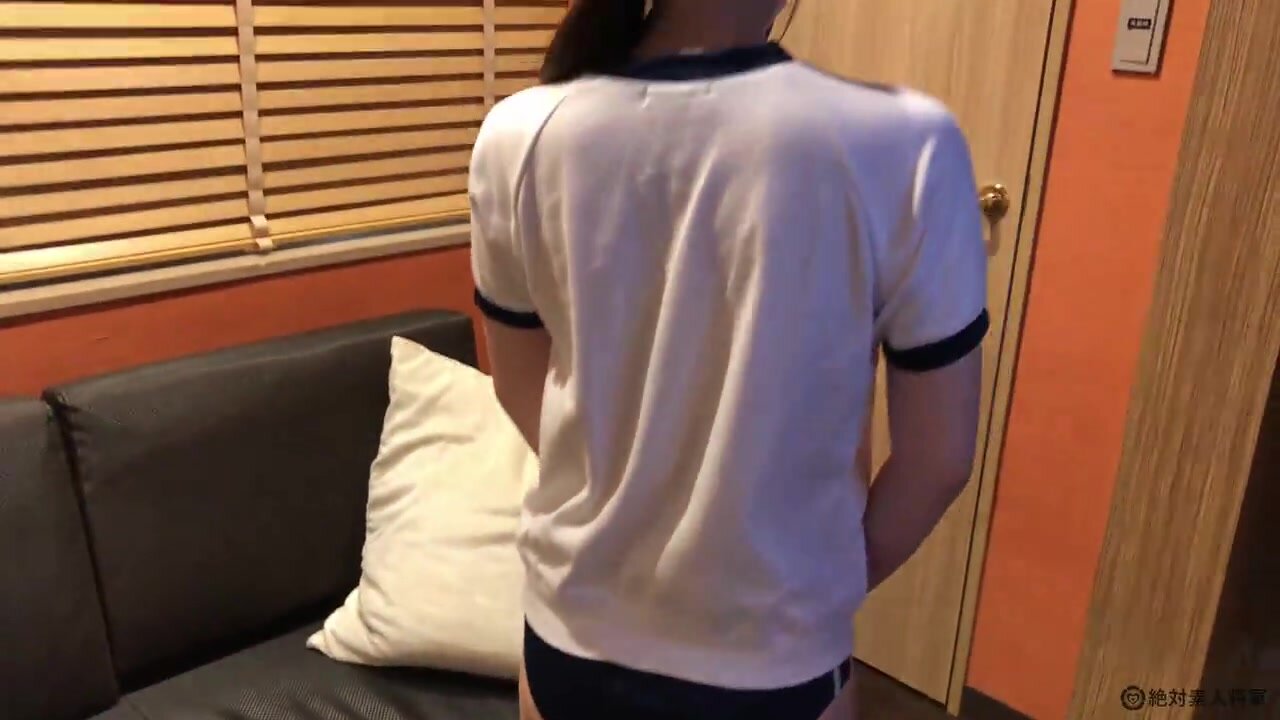 A Beautiful 19-year-old College Freshman In Bloomers Gets Anal Sex! (Personal Filming)