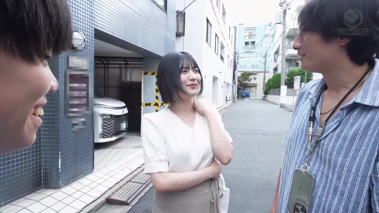 LULU-422 I was flowers to help my childhood friend, a college girl with a strong libido and a big ass, practice giving blowjobs, and she sucked and swallowed my load over and over again until I couldn’t get it to get hard anymore. Yumi Nijimura