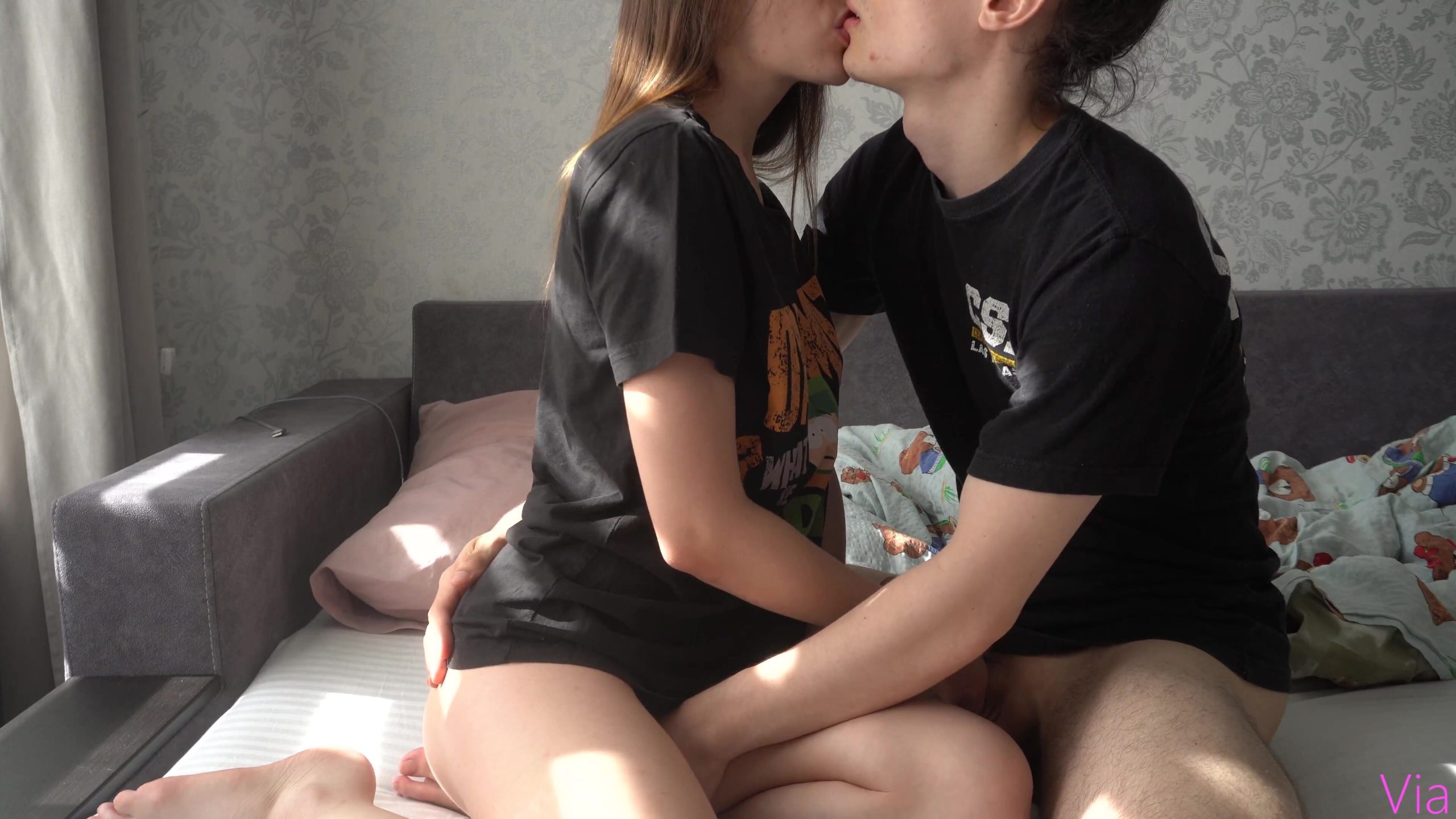 Via Hub – PornHub #038