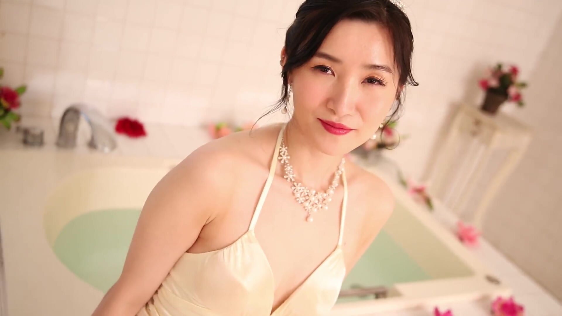 Caribbeancom – Shiho Sakatani Double Hole Soap Girl Ill Take It All In My Anus