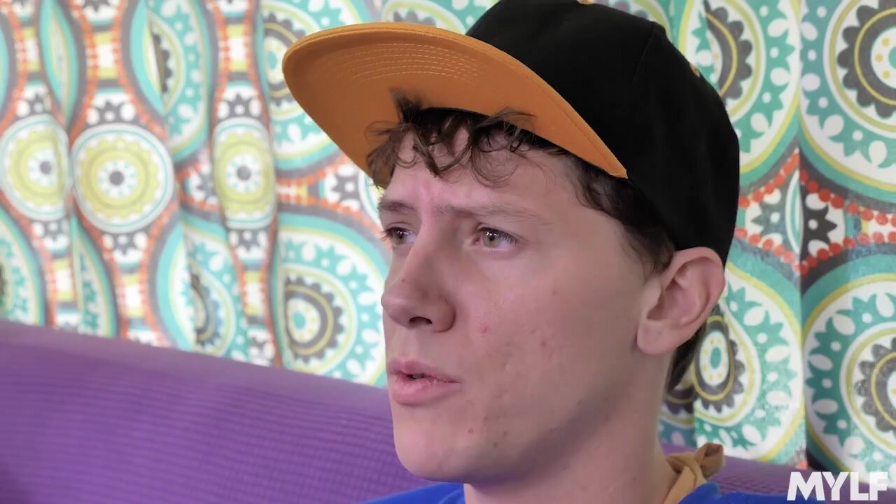 Lquren Pyillips Busty Redhead MILF Has Wild Sex In The Kitchen