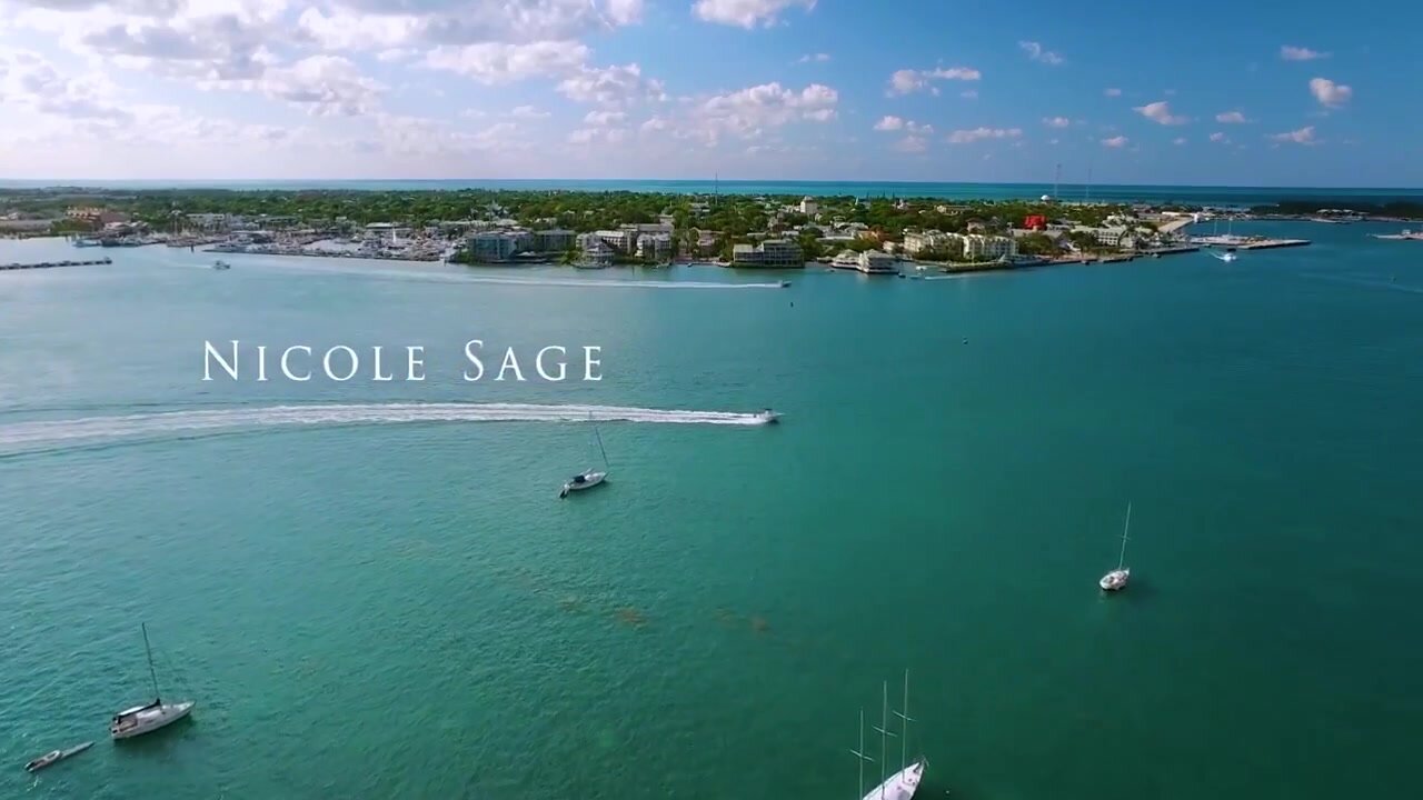 Lquren Pyillips Busty Redhead MILF Has An Affair With A Newlywed Man