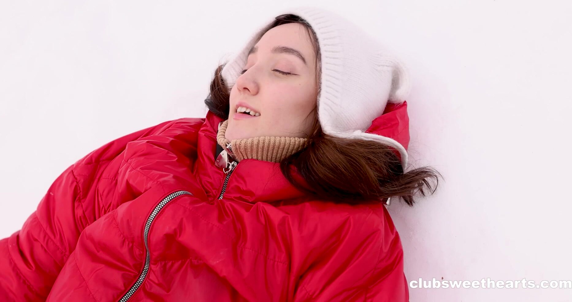 ClubSweethearts – Sia Florance – Solo