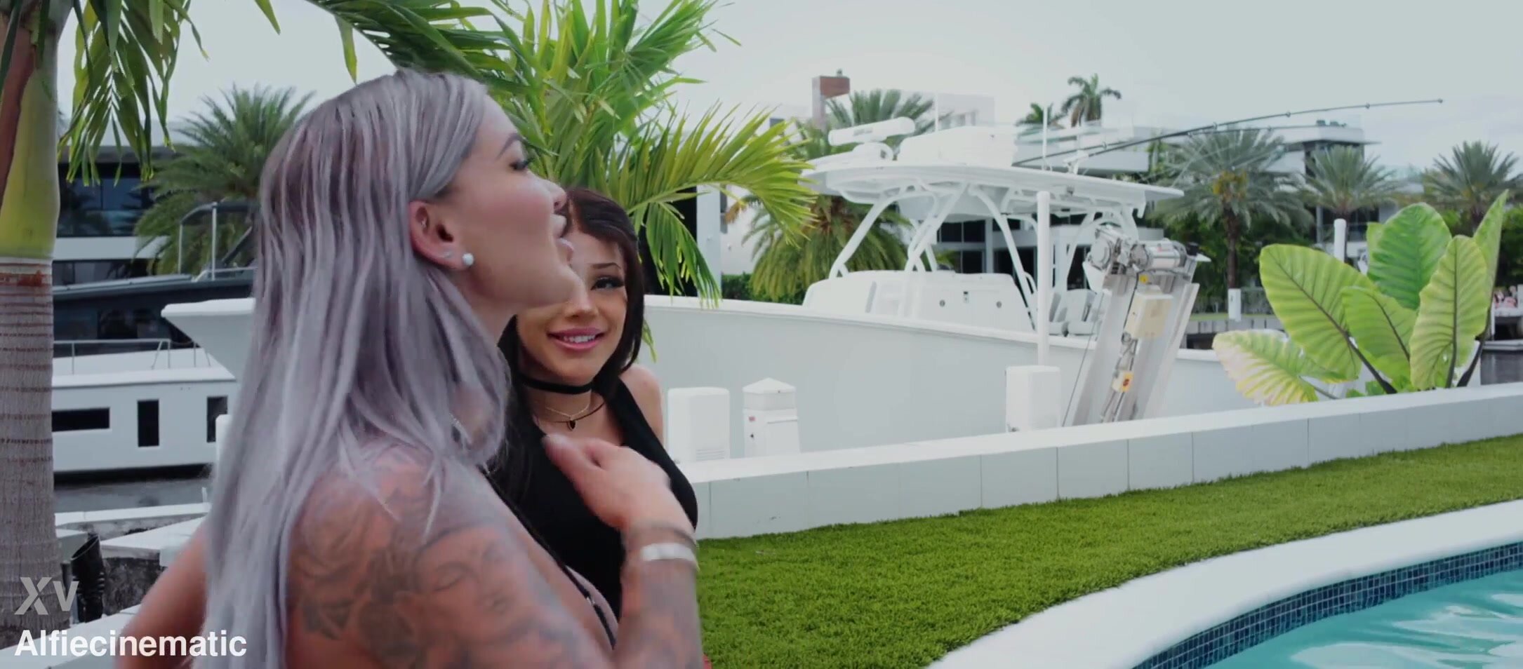 Bronze Goddess, Hayley Davies – Match & Fuck Threesome With Hayley Davies & Bronze Goddess