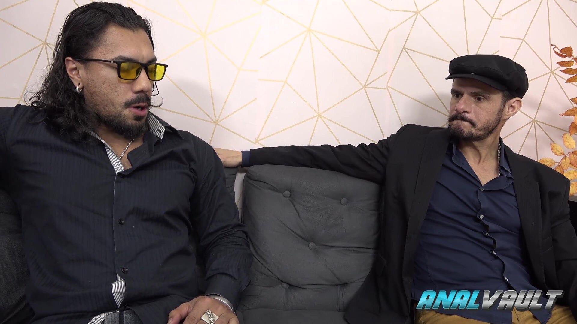 AnalVault – Cintia Lara