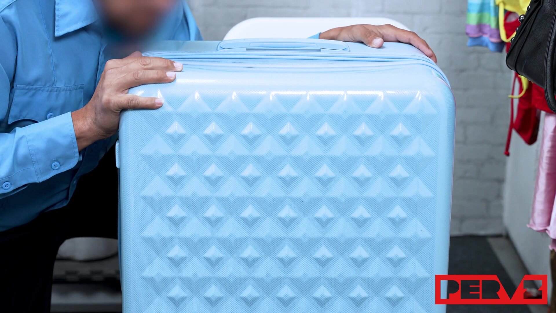 Shoplyfter – Isabella Jules