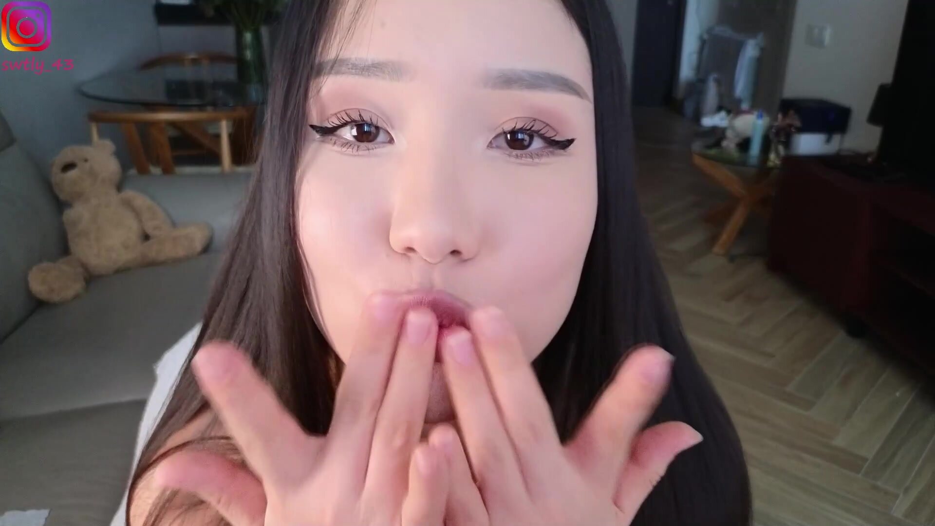 Enjoy cam models 02/17 show lll