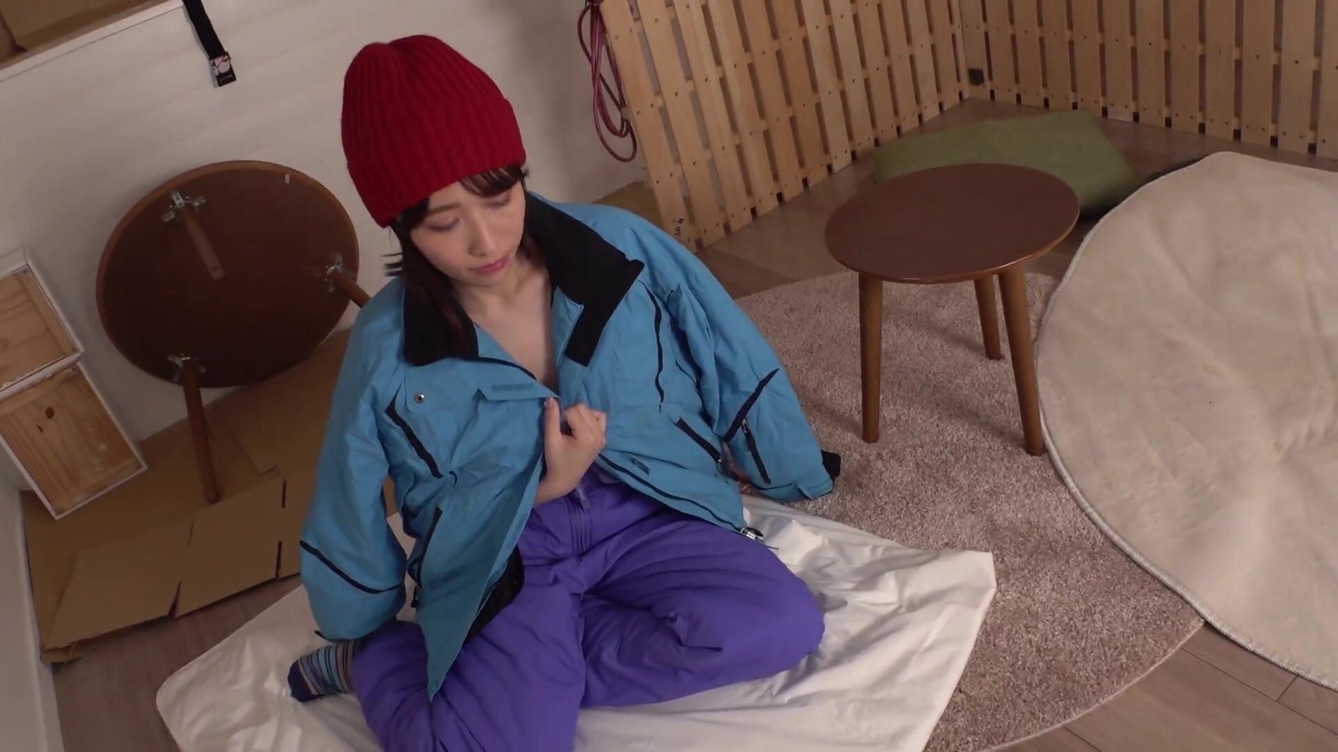 Caribbeancom – Miyu Morita – Lost in the snowy mountains and cuckolded by her boyfriend’s friend